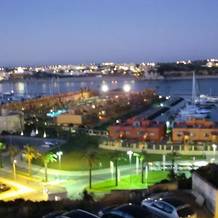 Ryan's Flat Апартаменты *